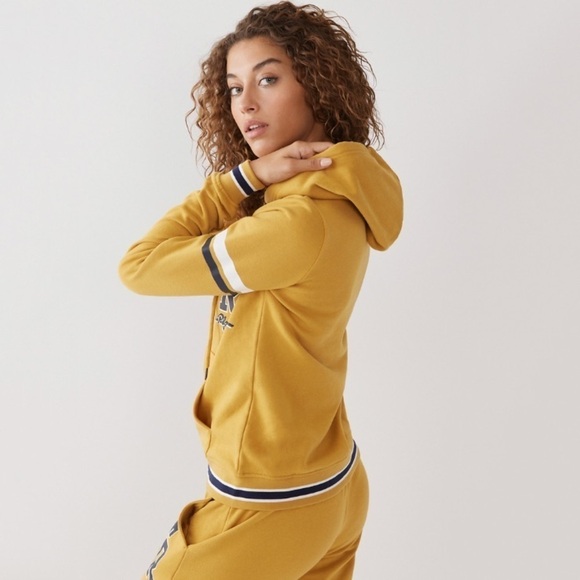 NWT True Religion Collegiate Logo Zip Up Hoodie In Golden Yellow - Picture 1 of 8